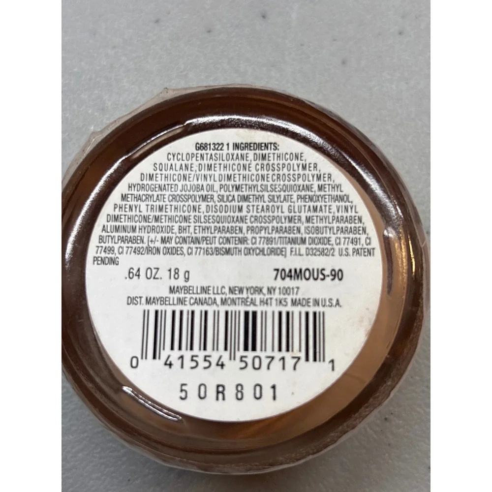Maybelline New York Dream Matte Mousse Honey Beige Medium 4 Foundation NEW